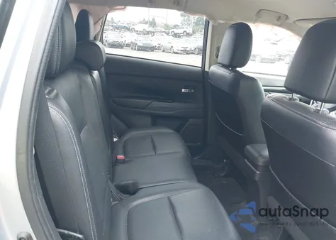 2016 Mitsubishi Outlander Sel z USA, uszkodzony, nr VIN JA4AD3A34GZ005690